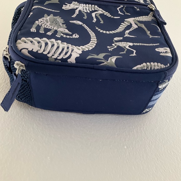 Pottery Barn Kids Navy Dinosaur Skeleton Lunch Box Tote - Picture 5 of 14